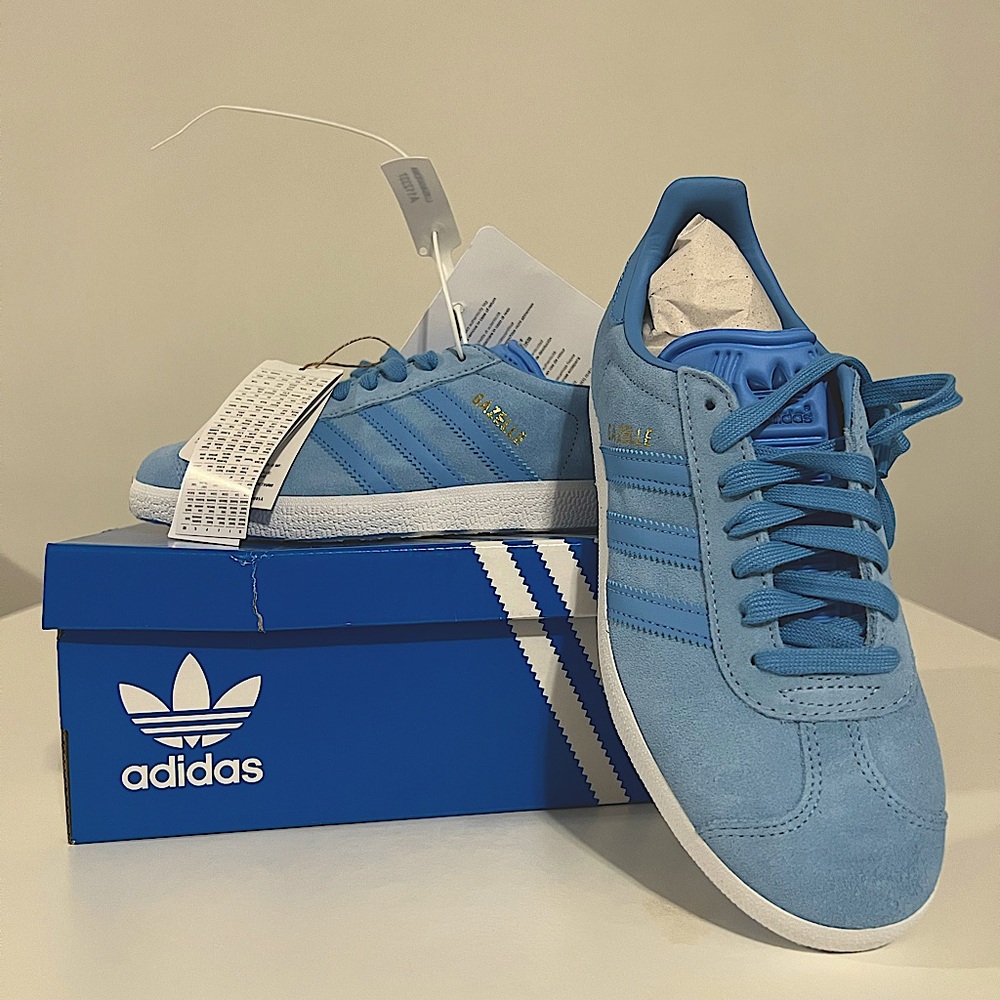 ADIDAS Samba/Gazelle men’s sneakers blue. Size 6 US MEN